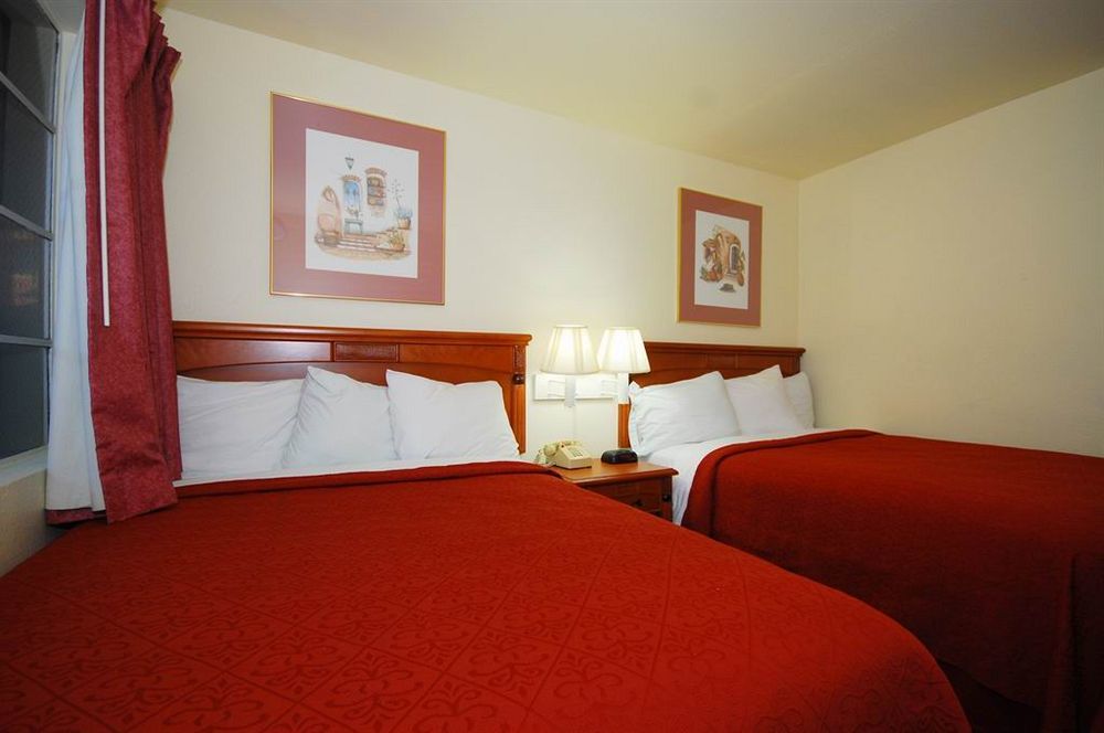American Inn & Suites Mesa Exterior foto